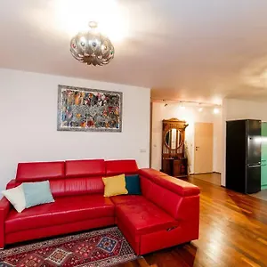 Apartment Stunning Apartment. Garage. Security. Mokotow Area, Warsaw